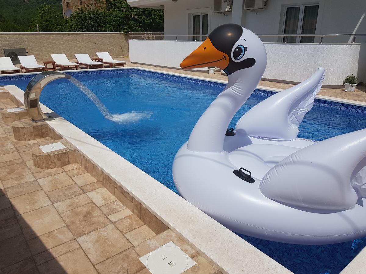 Bianca Apartments Herceg Novi Eksteriør billede